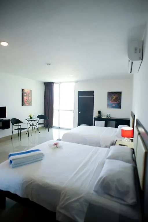 Sunrise 42 Suites Hotel Playa del Carmen