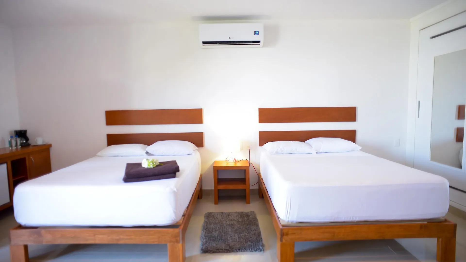Sunrise 42 Suites Hotel Playa del Carmen 3*,  Mexique