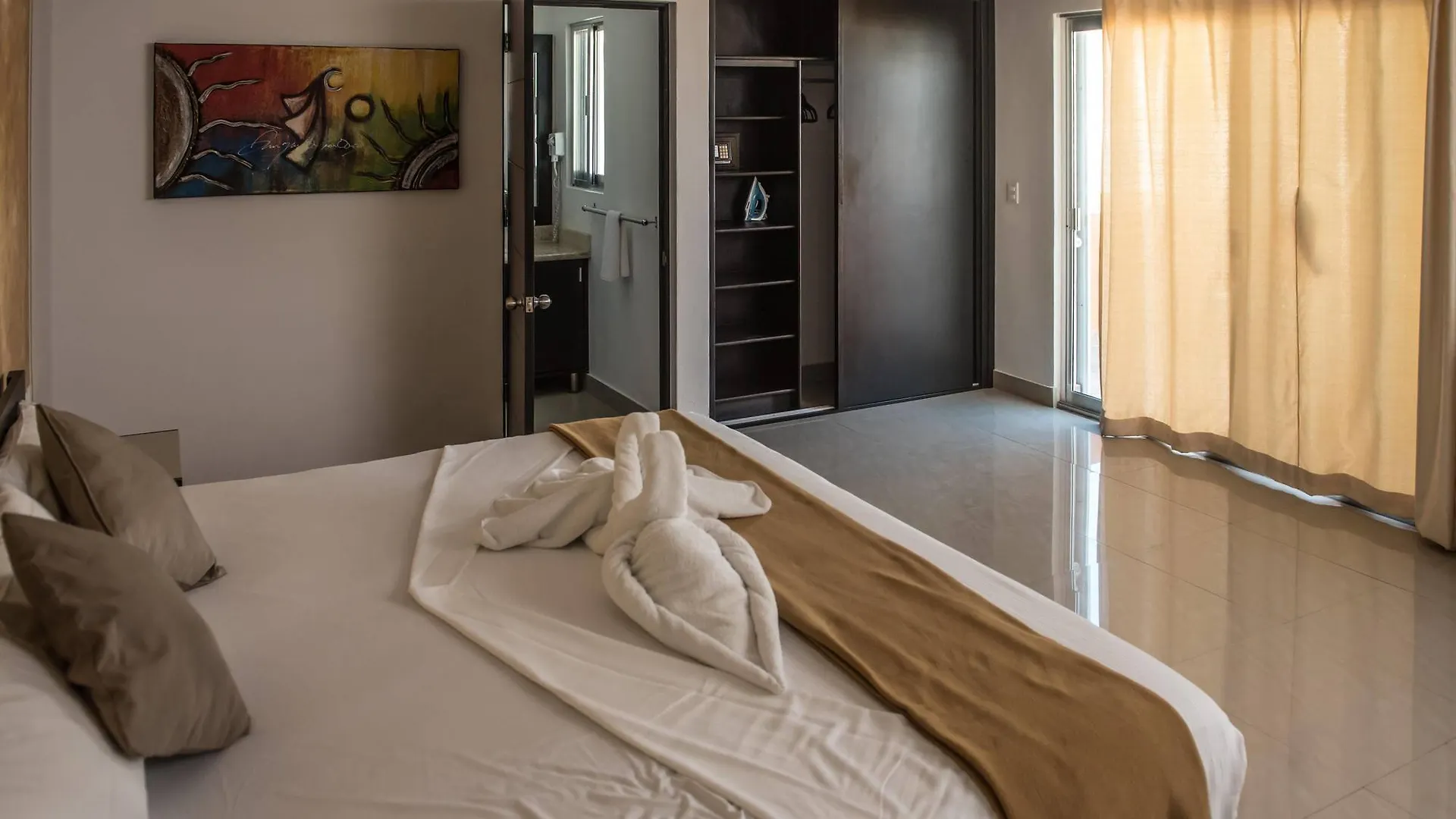 Sunrise 42 Suites Hotel Playa del Carmen Mexique