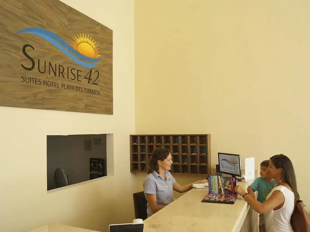 Sunrise 42 Suites Hotel Playa del Carmen