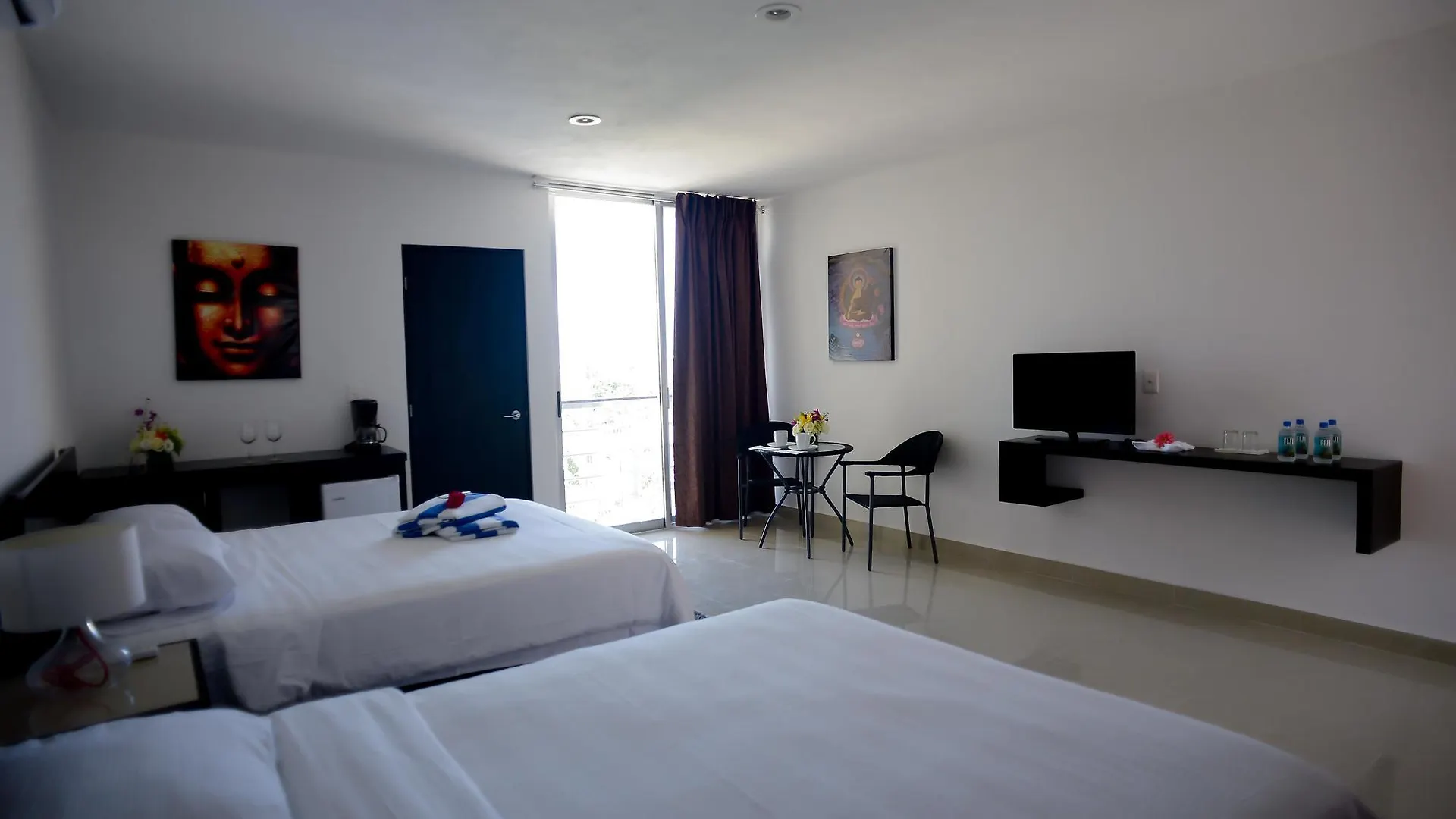 Sunrise 42 Suites Hotel Playa del Carmen